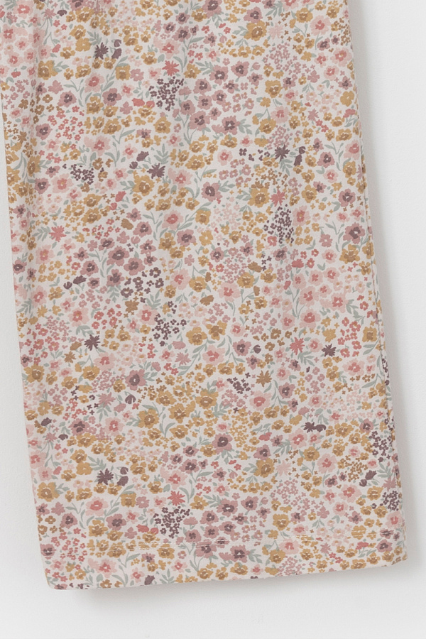 картинка Комплект футболка и брюки из гребенного хлопка от магазина Одежда+