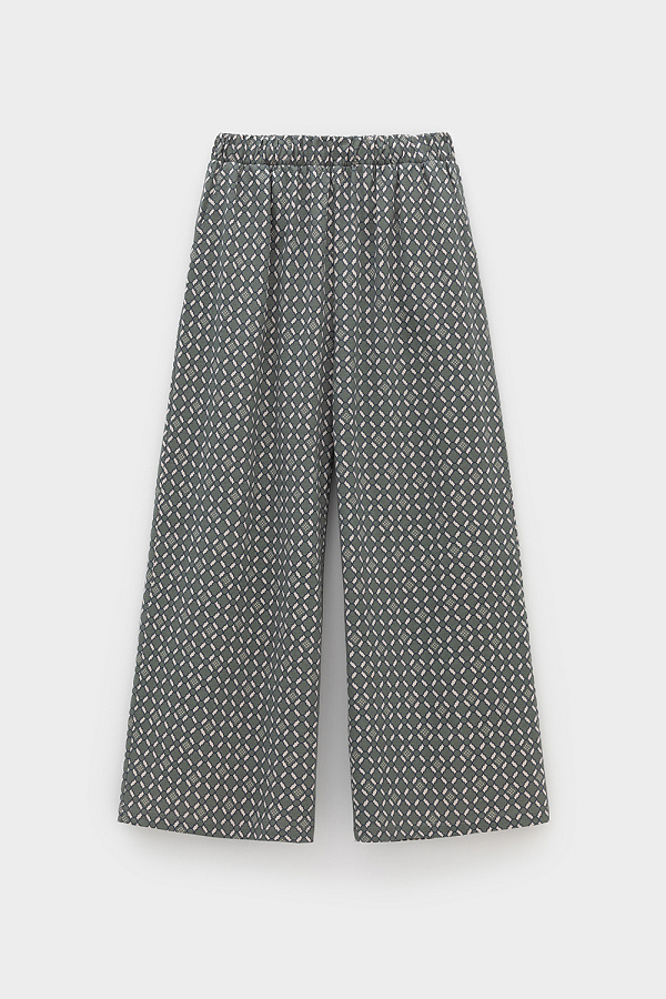 картинка Комплект футболка и брюки из гребенного хлопка от магазина Одежда+