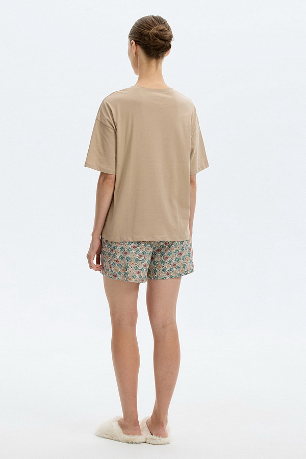 картинка Комплект с футболкой и шортами  из 100% хлопка от магазина Одежда+