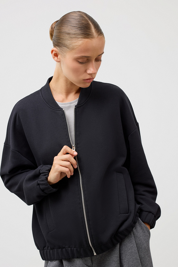 картинка Куртка от магазина Одежда+