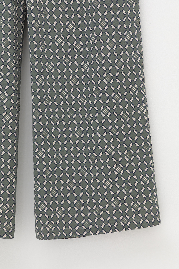 картинка Комплект футболка и брюки из гребенного хлопка от магазина Одежда+