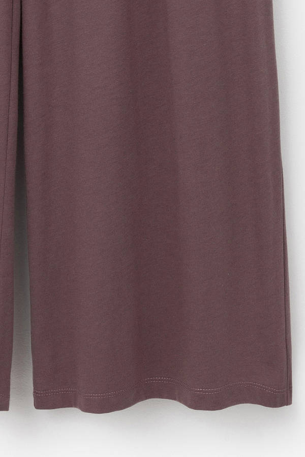 картинка Комплект футболка и брюки из хлопка с модалом от магазина Одежда+