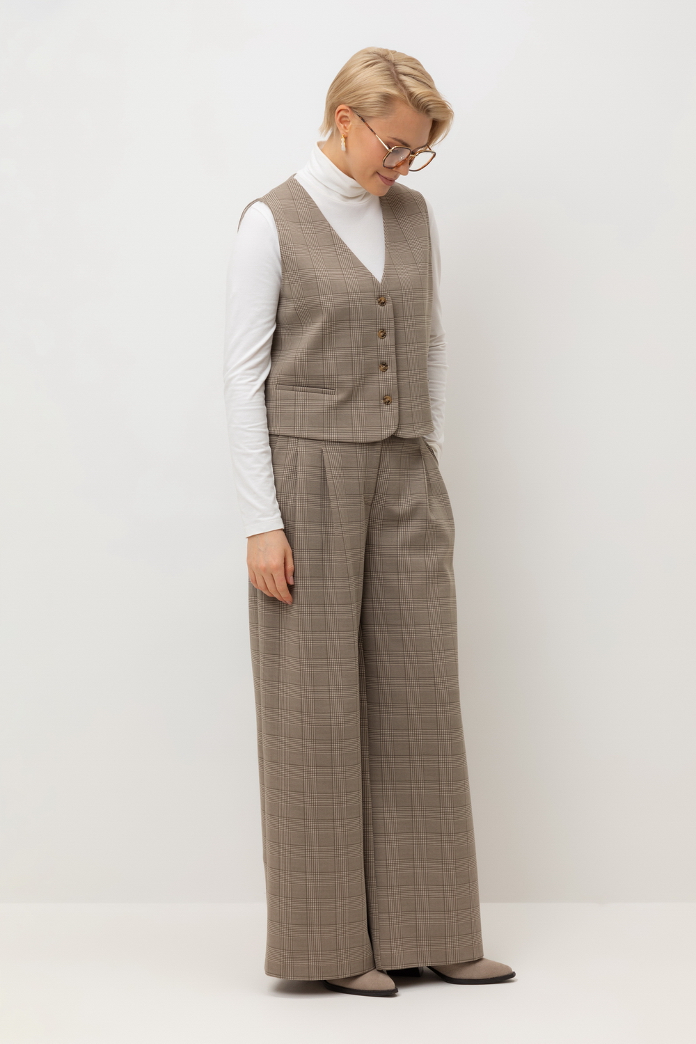 картинка Жилет от магазина Одежда+