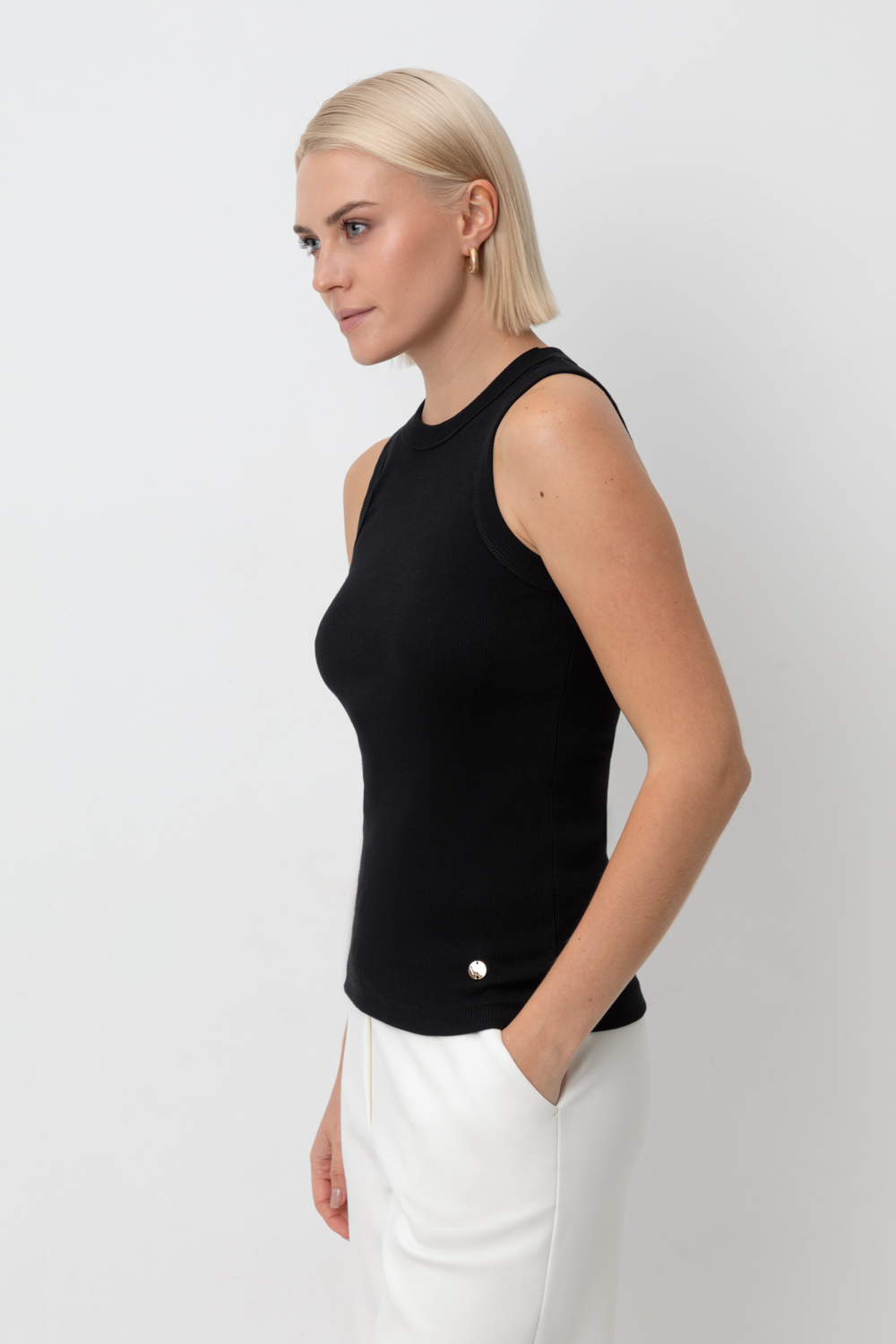 картинка Топ из эластичного трикотажа в рубчик от магазина Одежда+