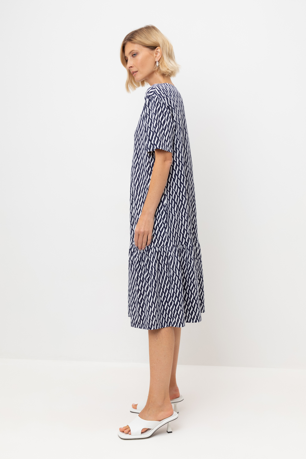 картинка Текстурное платье из пике от магазина Одежда+