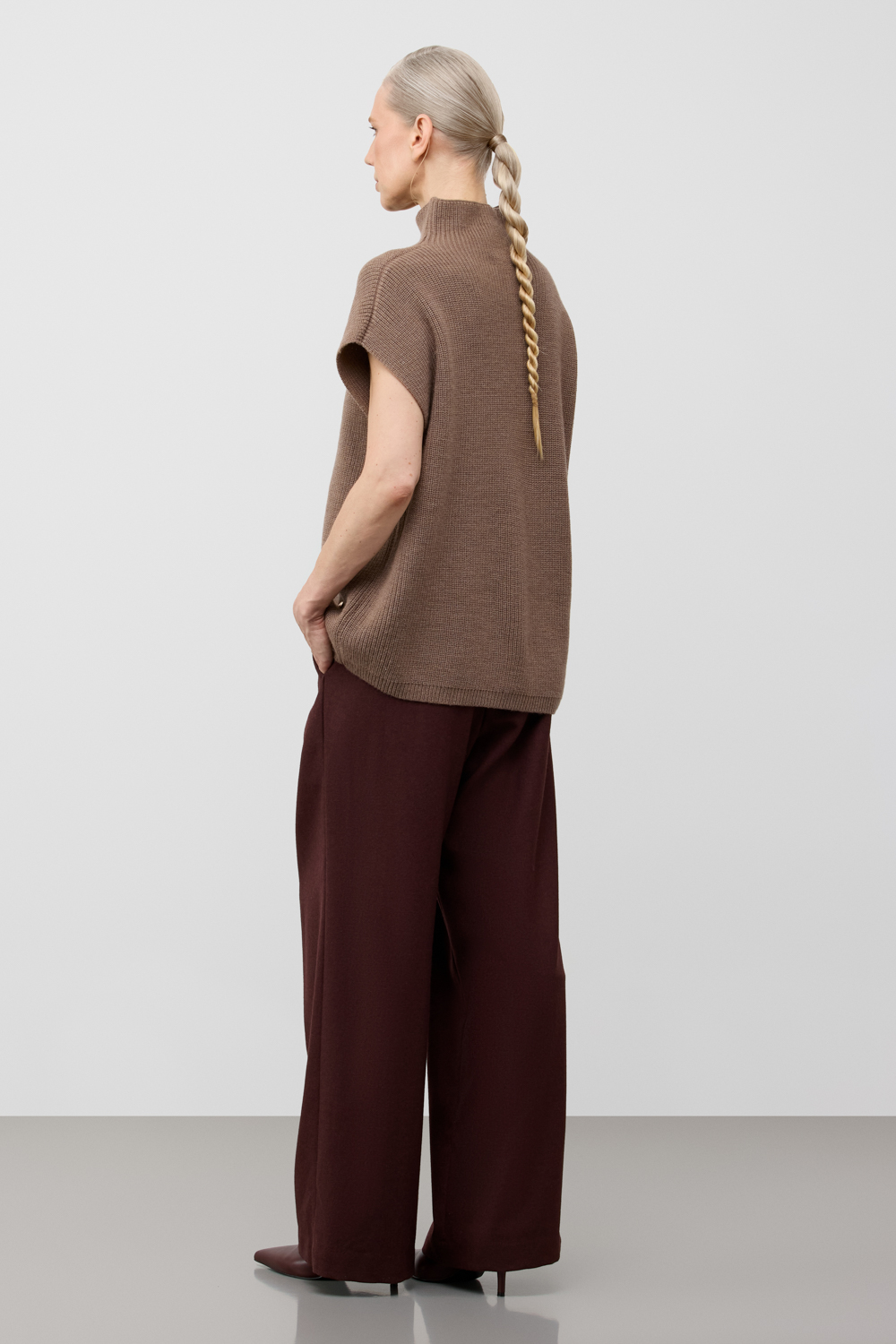 картинка Жилет от магазина Одежда+