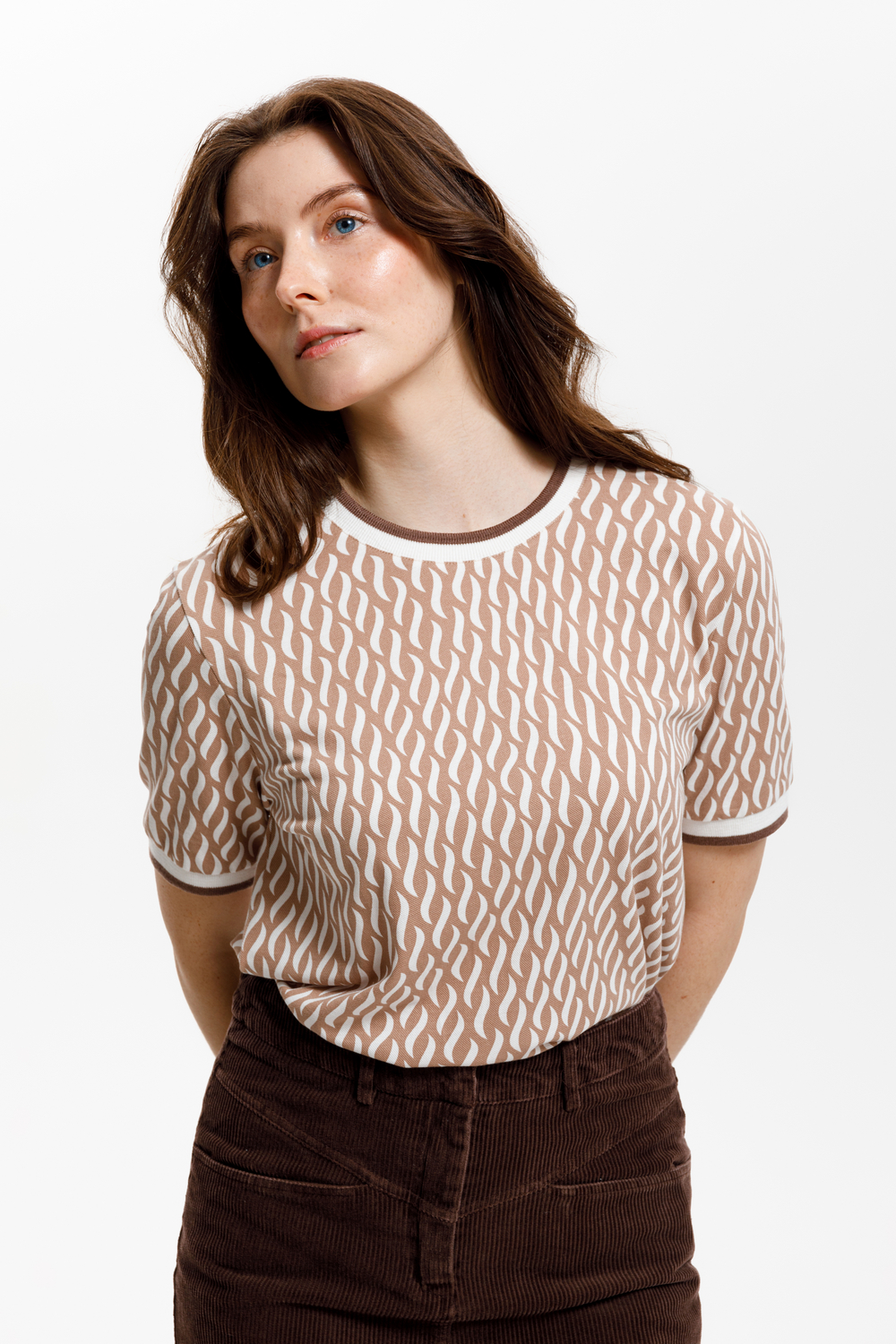 картинка Футболка с контрастными деталями от магазина Одежда+