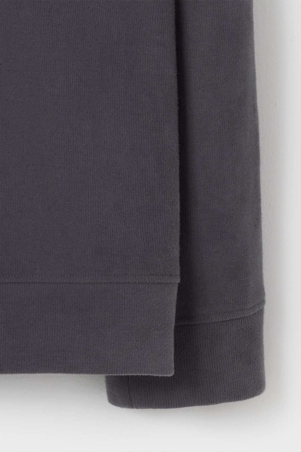 картинка Комплект джемпер и брюки с пич эффектом от магазина Одежда+