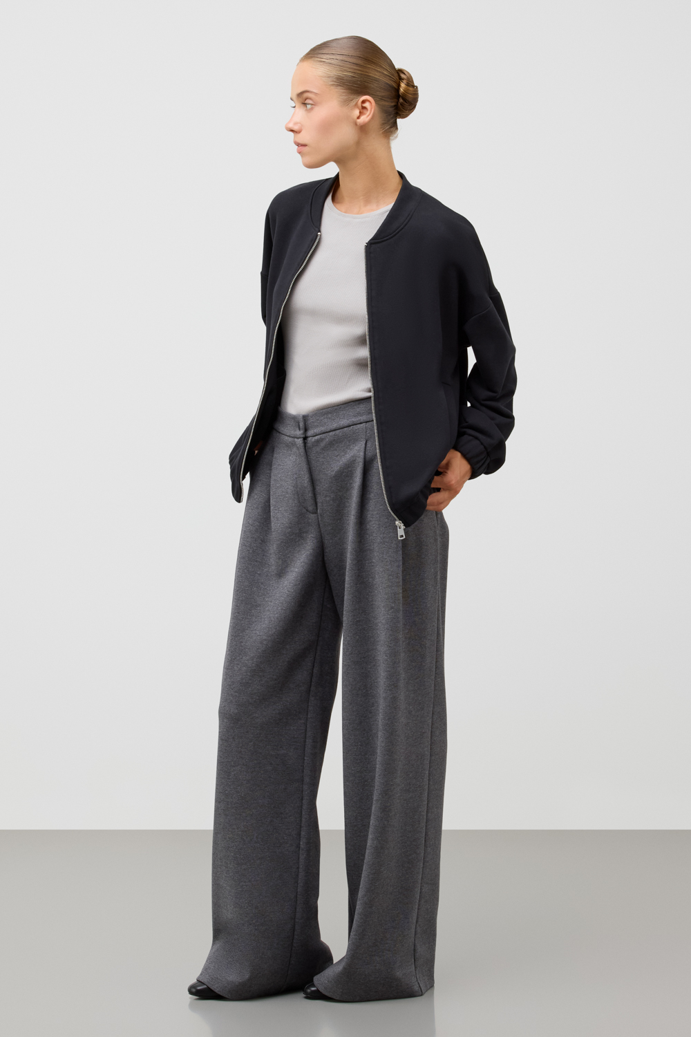 картинка Куртка от магазина Одежда+