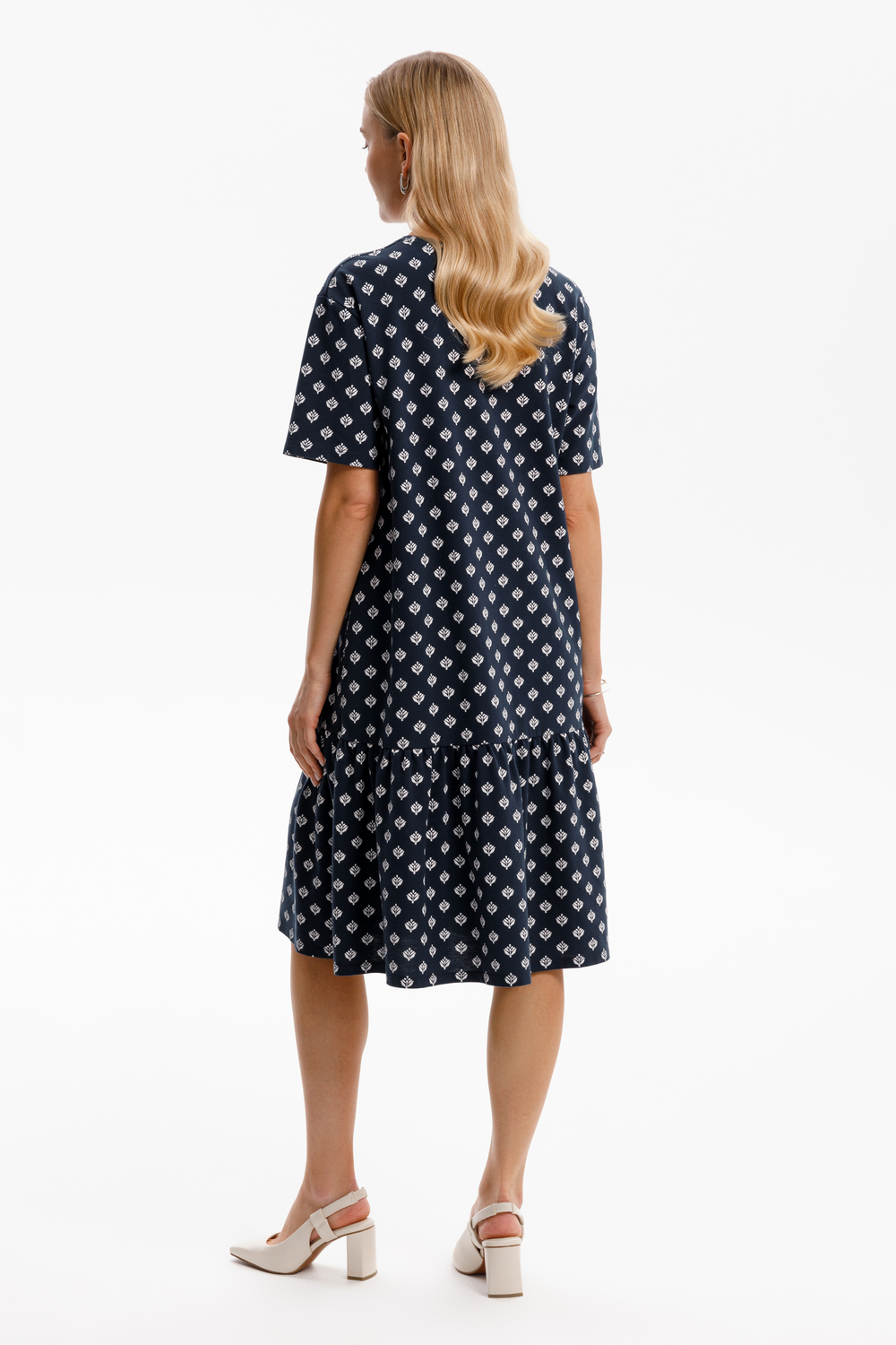 картинка Текстурное платье из пике от магазина Одежда+