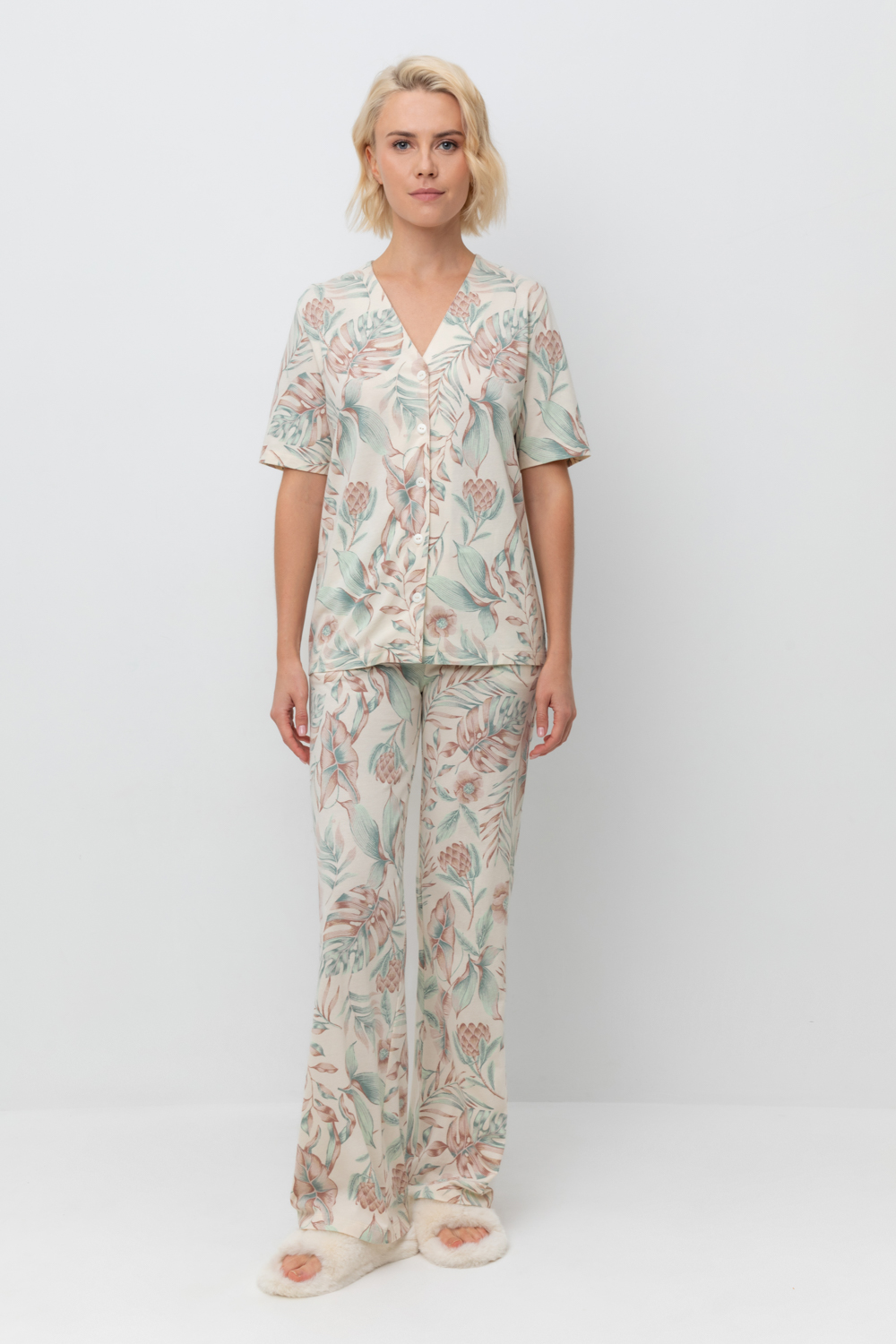 картинка Комплект рубашка и брюки из 100% хлопка от магазина Одежда+