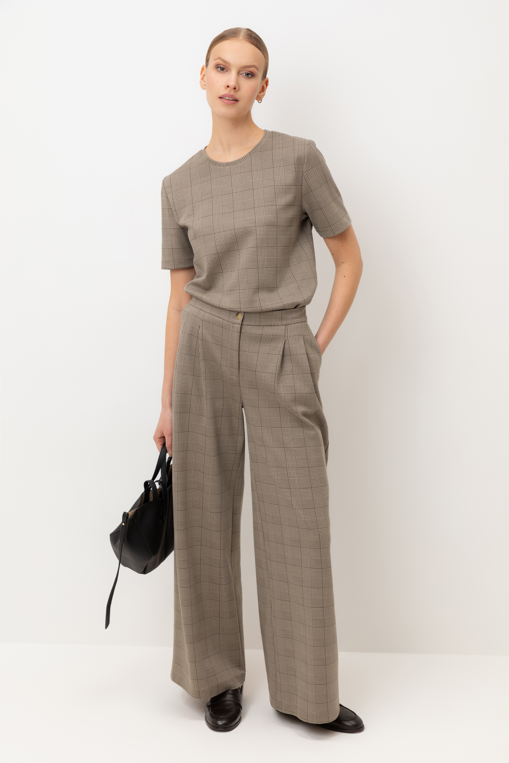 картинка Футболка из премиального трикотажа от магазина Одежда+