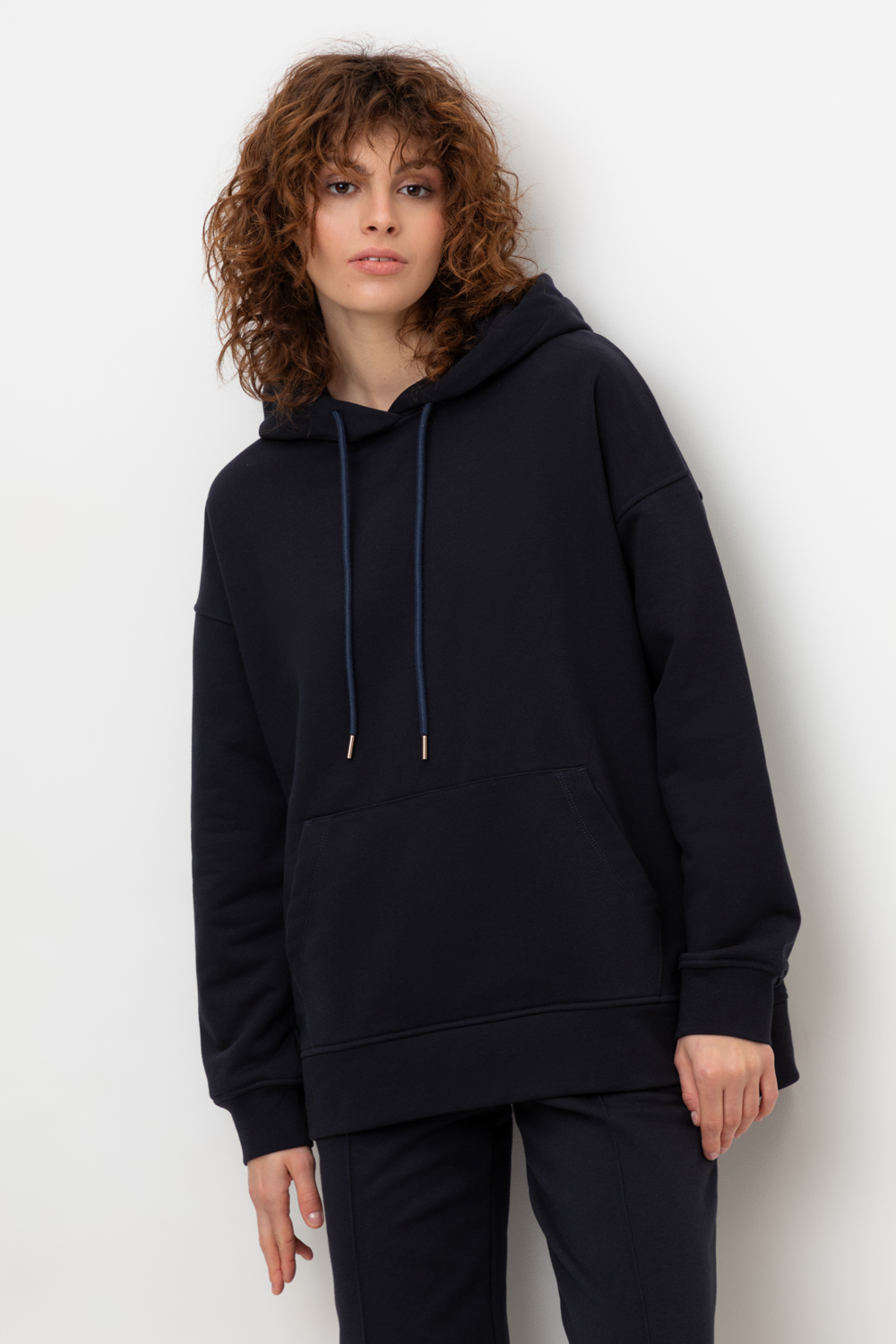 картинка Толстовка с капюшоном из петельчатого футера от магазина Одежда+