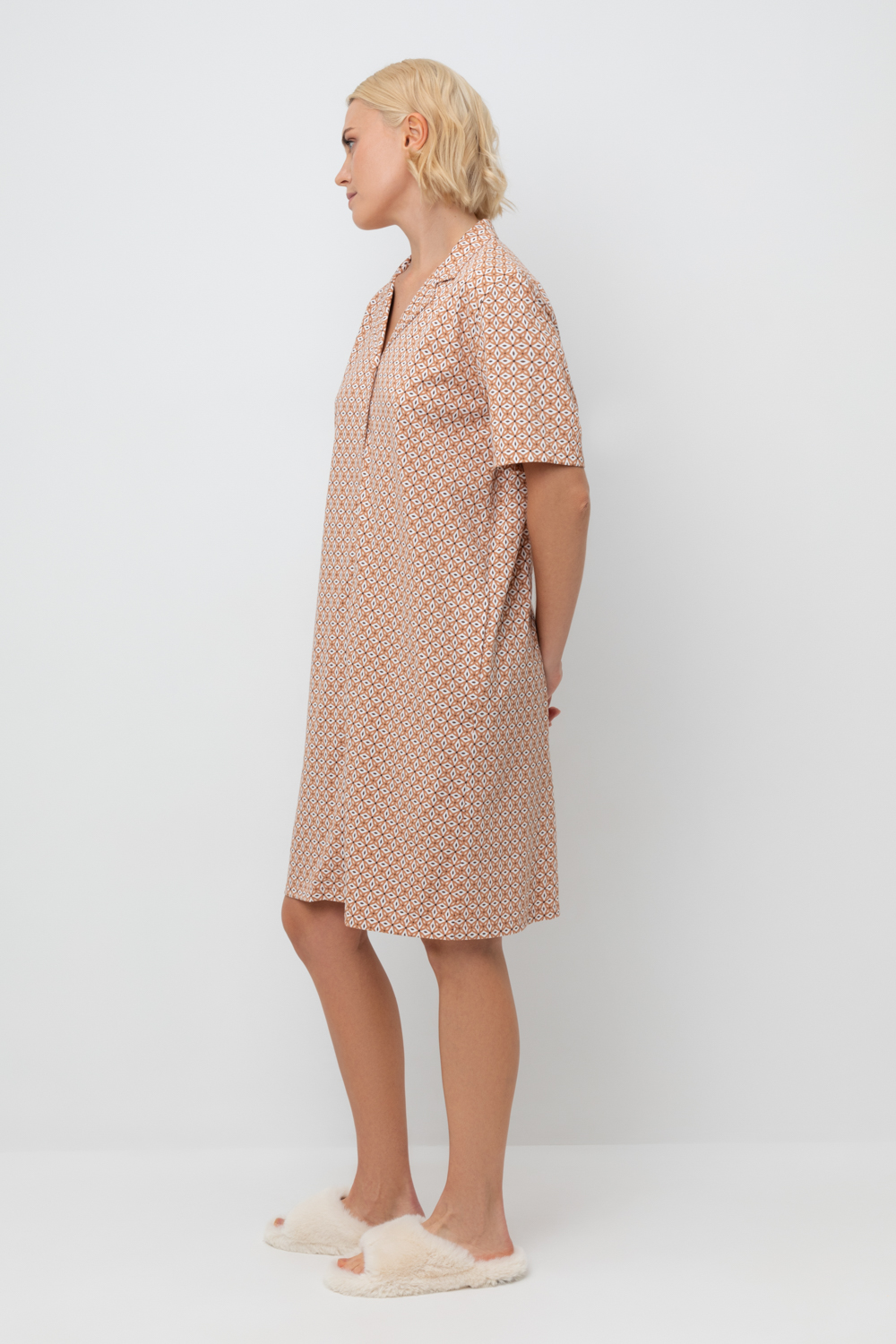 картинка Рубашка-халат из 100% хлопка от магазина Одежда+