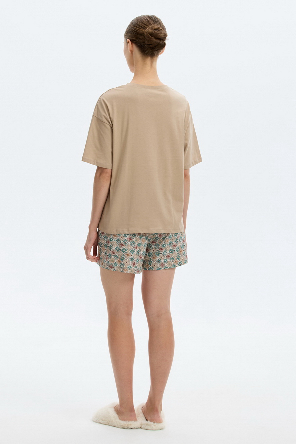 картинка Комплект с футболкой и шортами  из 100% хлопка от магазина Одежда+