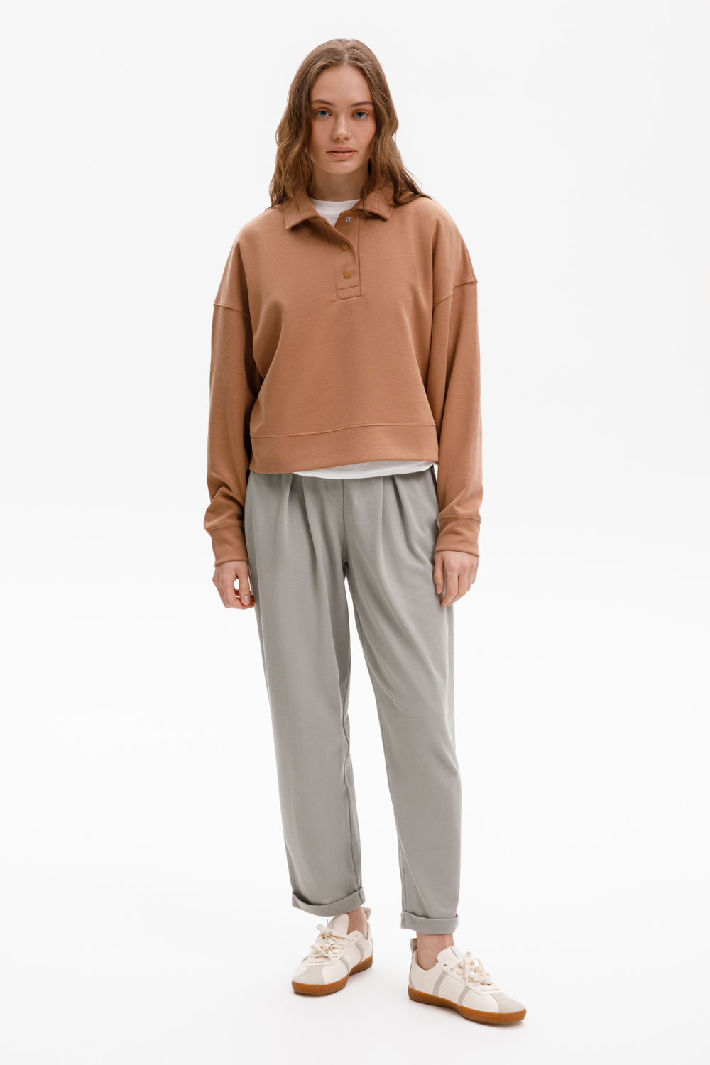 картинка Брюки со складками из пике от магазина Одежда+