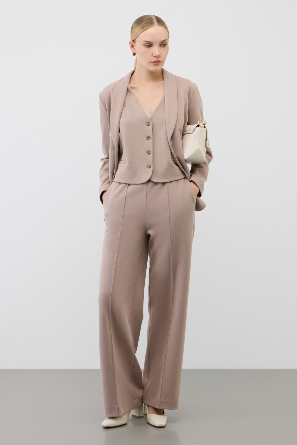 картинка Брюки от магазина Одежда+