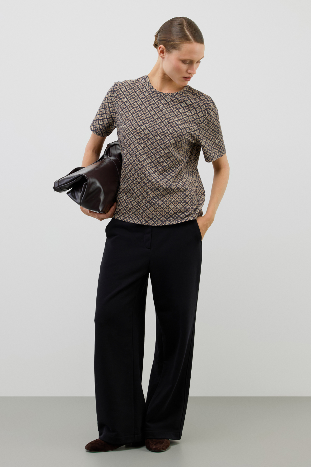 картинка Футболка от магазина Одежда+