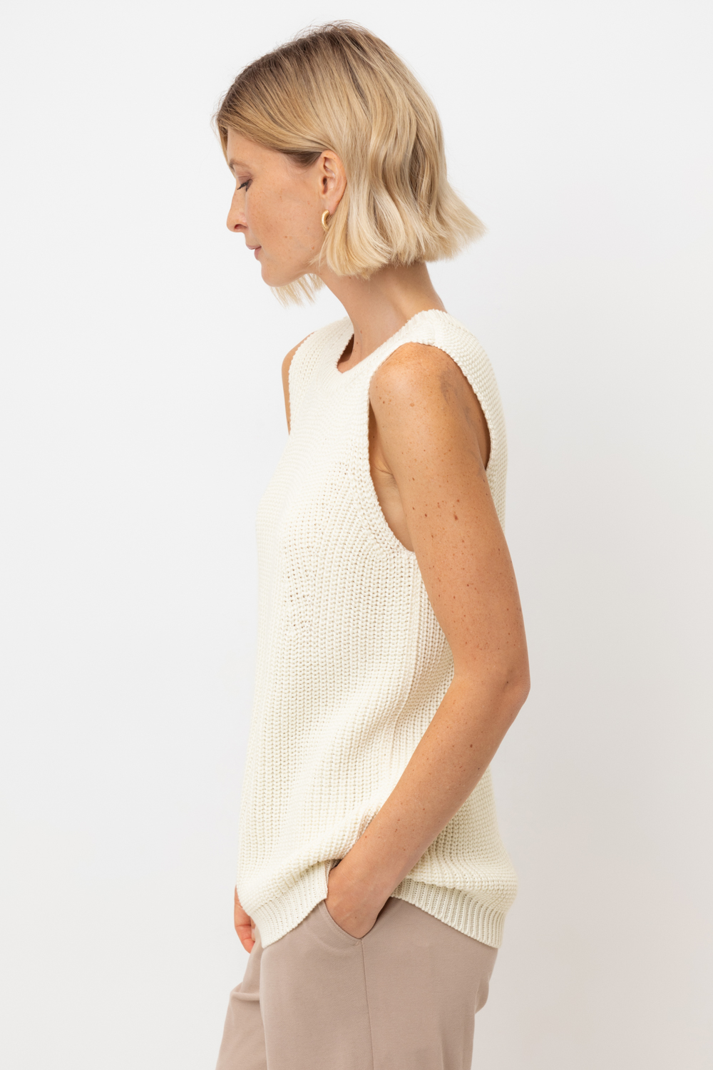 картинка Ажурный топ из итальянской пряжи от магазина Одежда+