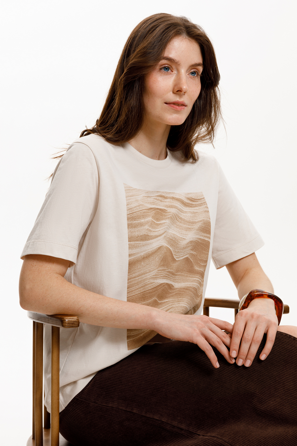 картинка Футболка из 100% хлопка с принтом от магазина Одежда+