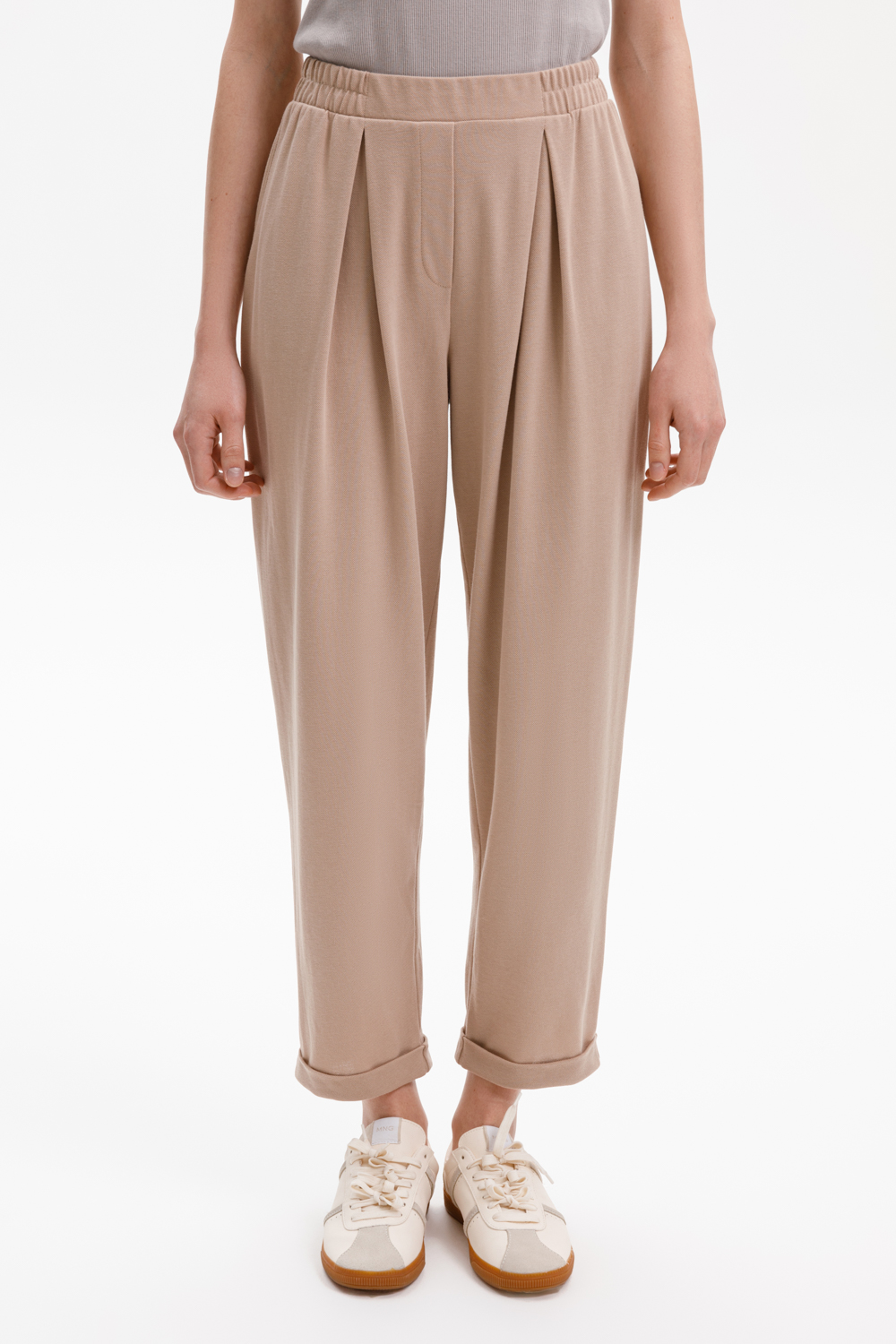 картинка Брюки со складками из пике от магазина Одежда+