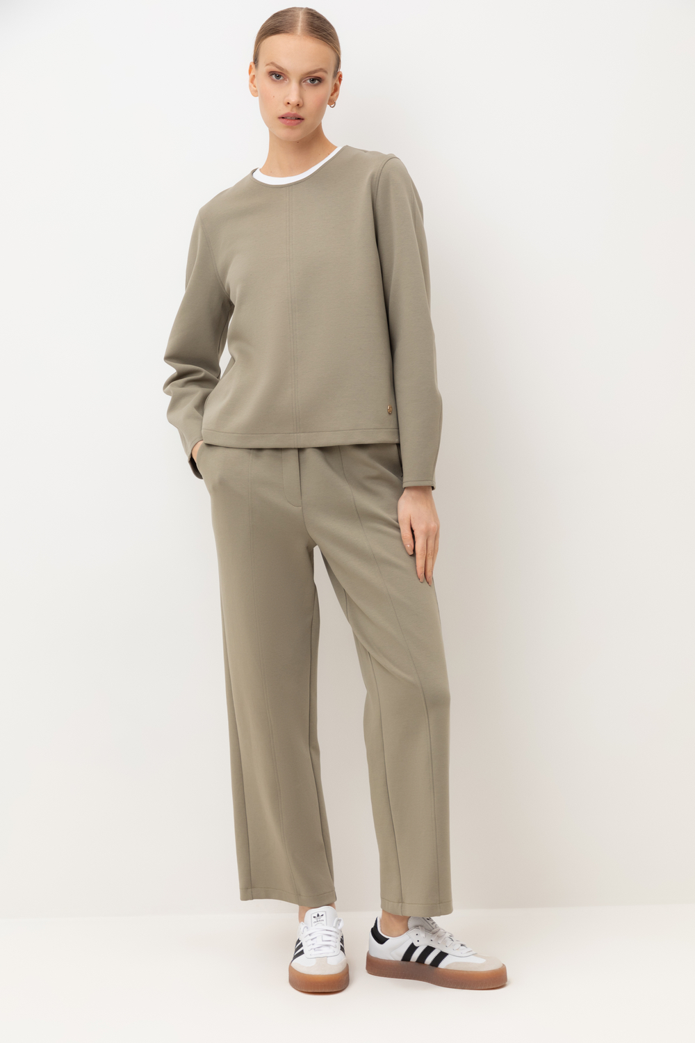 картинка Лонгслив от магазина Одежда+