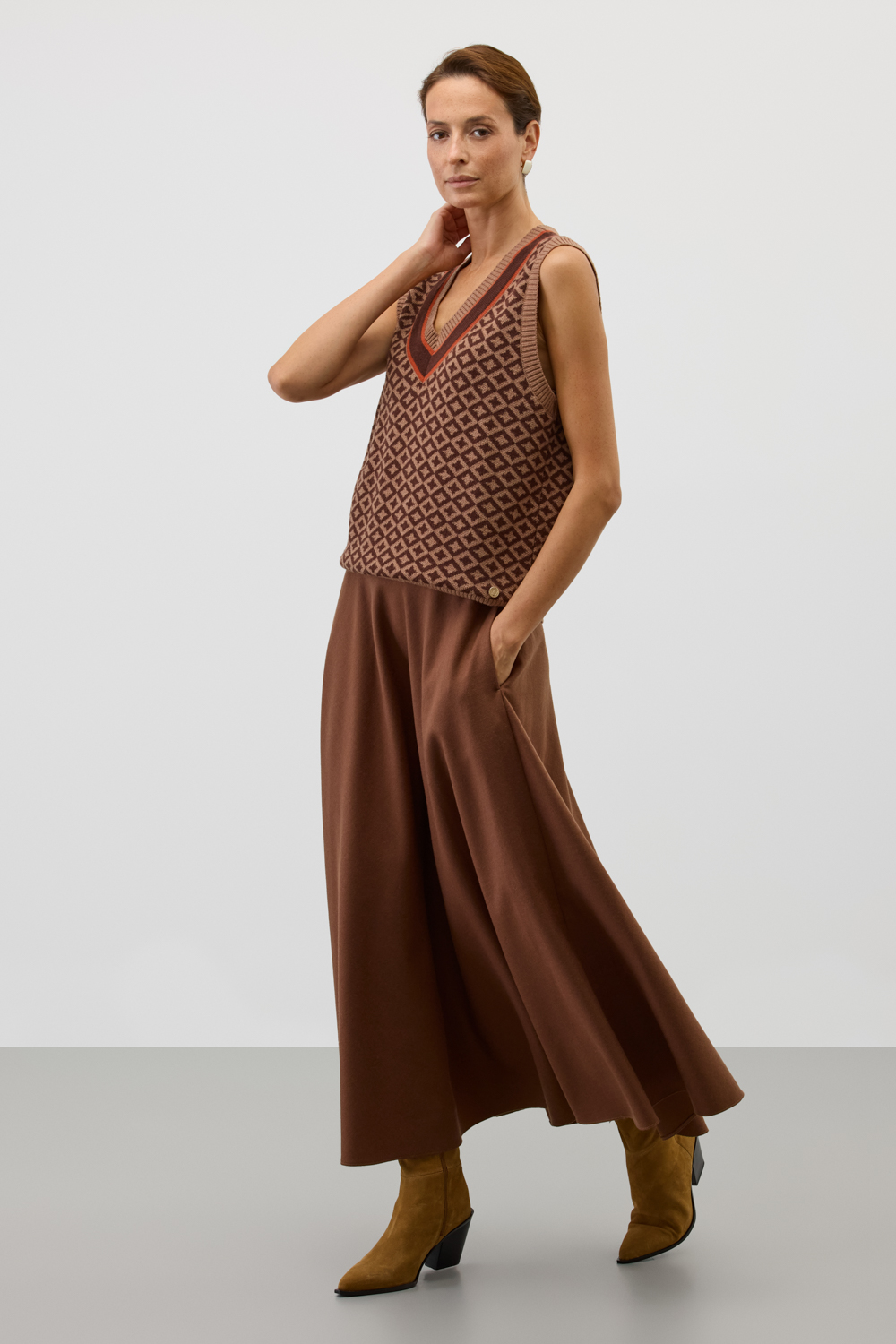 картинка Жилет от магазина Одежда+