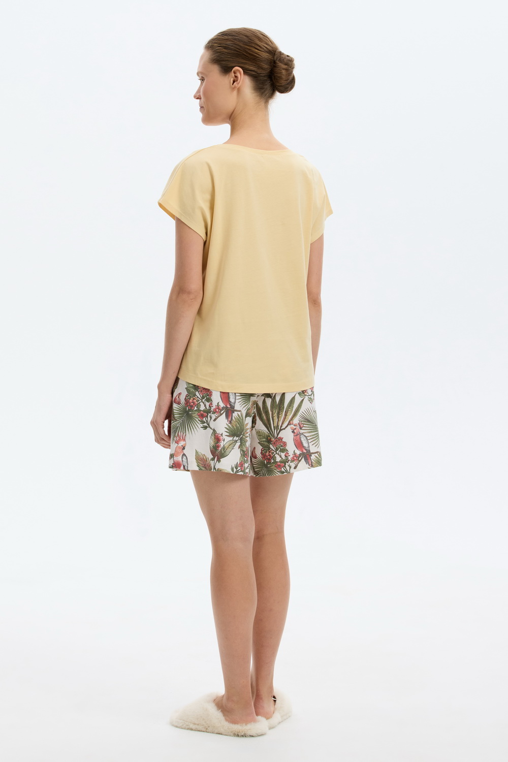 картинка Комплект футболка и шорты из 100% хлопка от магазина Одежда+