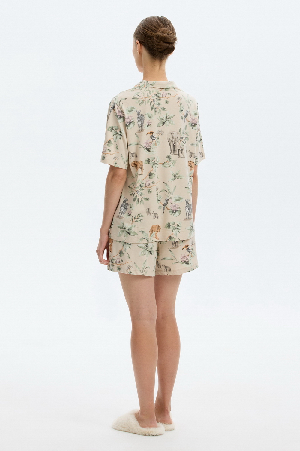 картинка Комплект рубашка и шорты из хлопка с модалом от магазина Одежда+