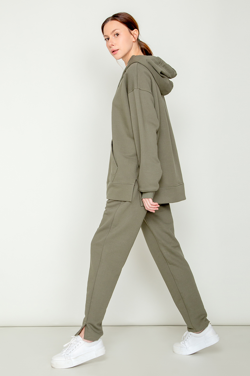 картинка Толстовка с капюшоном из петельчатого футера от магазина Одежда+