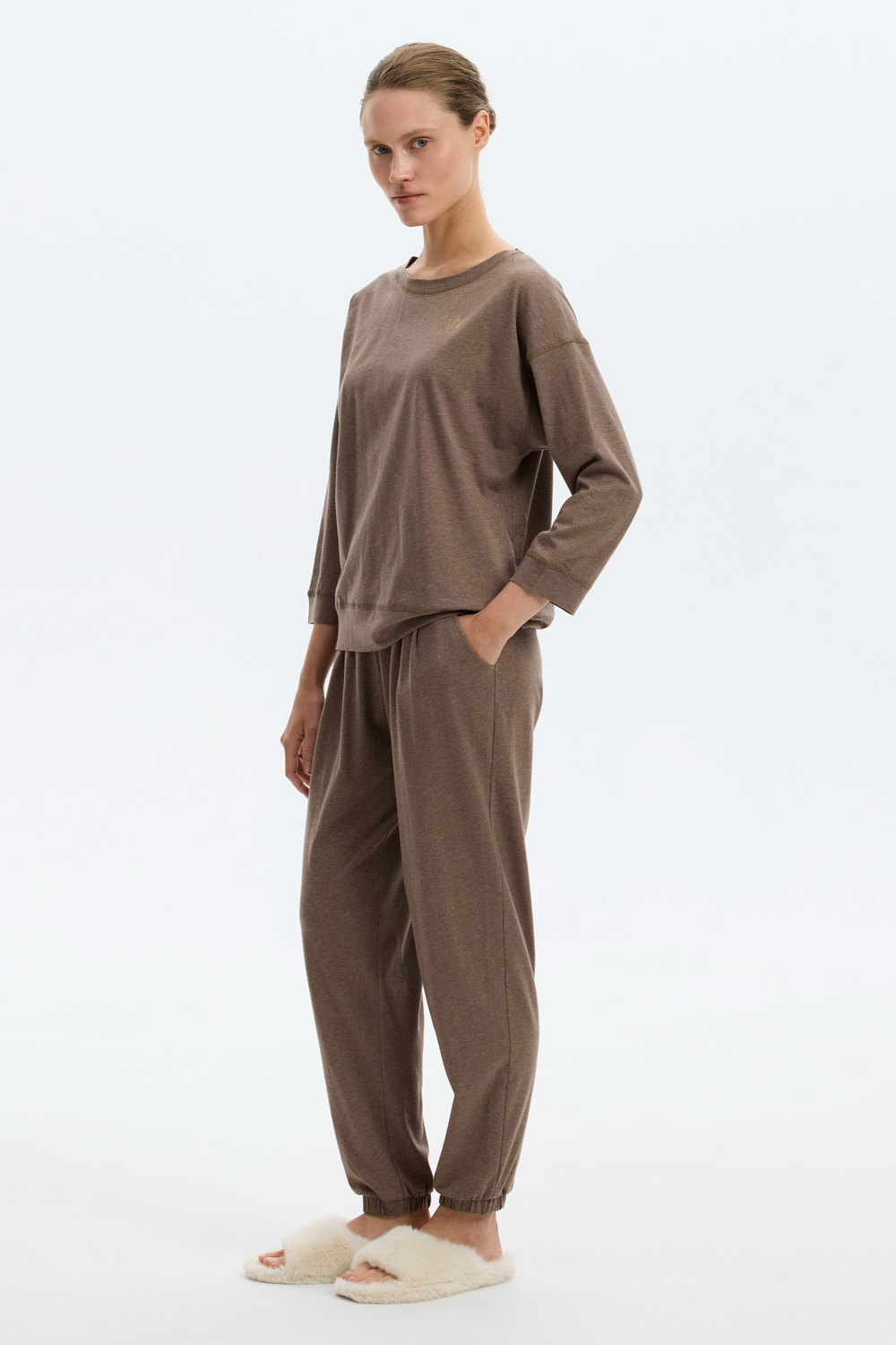 картинка Комплект джемпер и брюки из 100% хлопка от магазина Одежда+