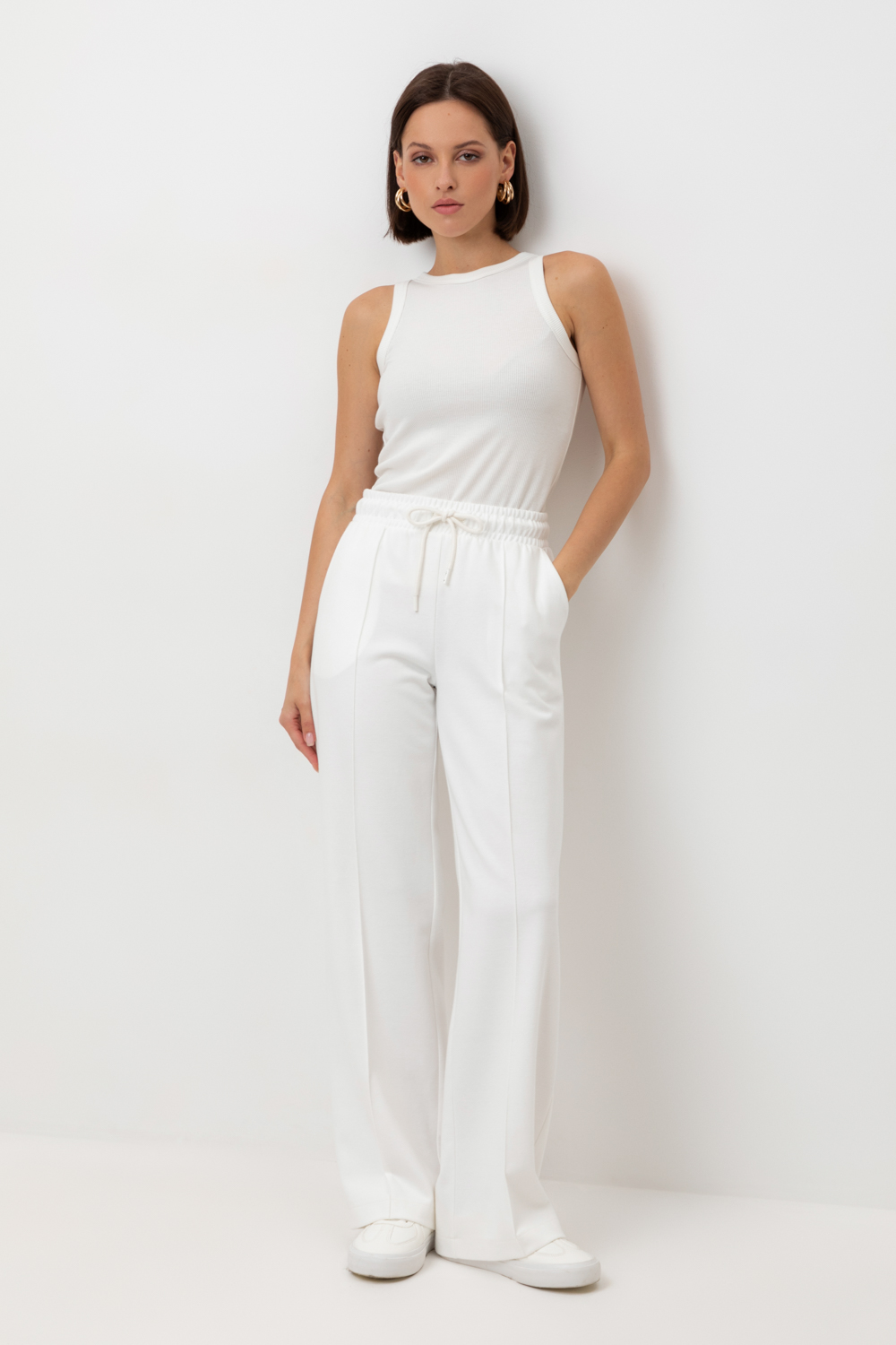 картинка Трикотажные брюки прямого кроя от магазина Одежда+