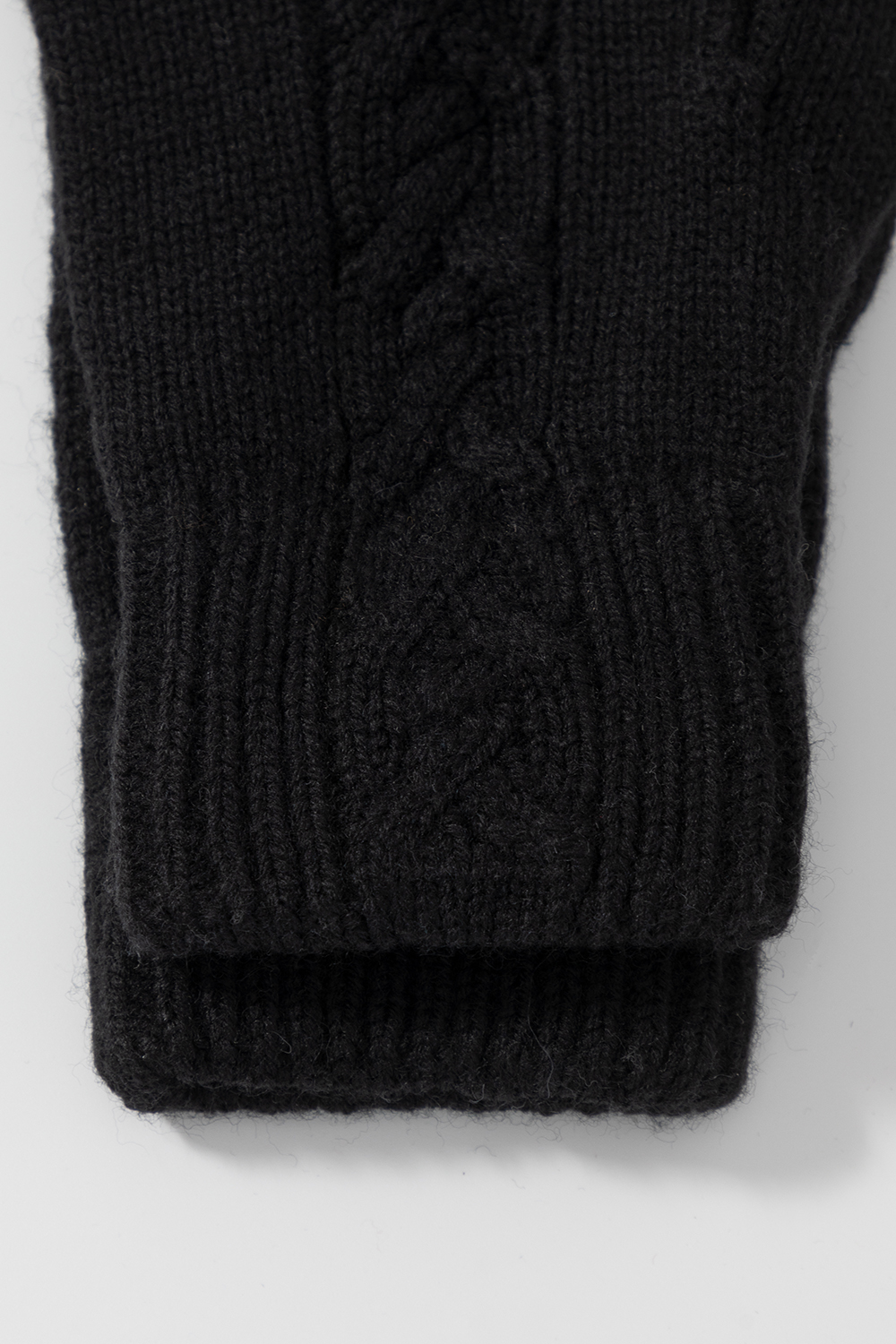 картинка Перчатки вязаные из полушерсти от магазина Одежда+