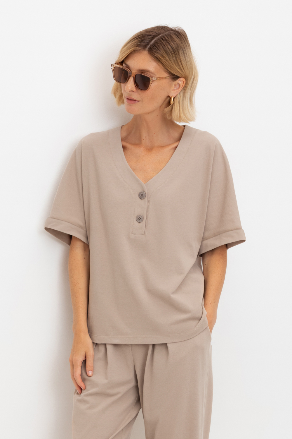 картинка Блуза с коротким рукавом от магазина Одежда+