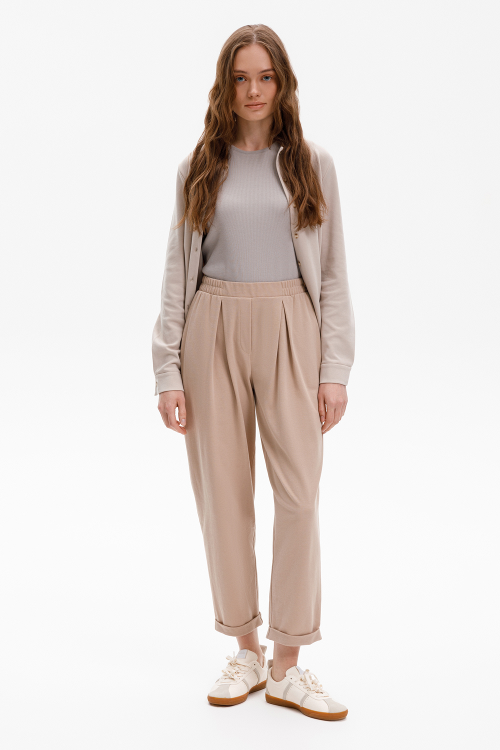 картинка Брюки со складками из пике от магазина Одежда+