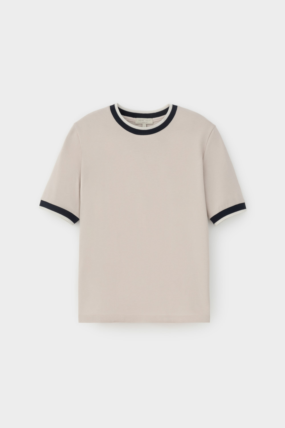 картинка Футболка с контрастными деталями от магазина Одежда+