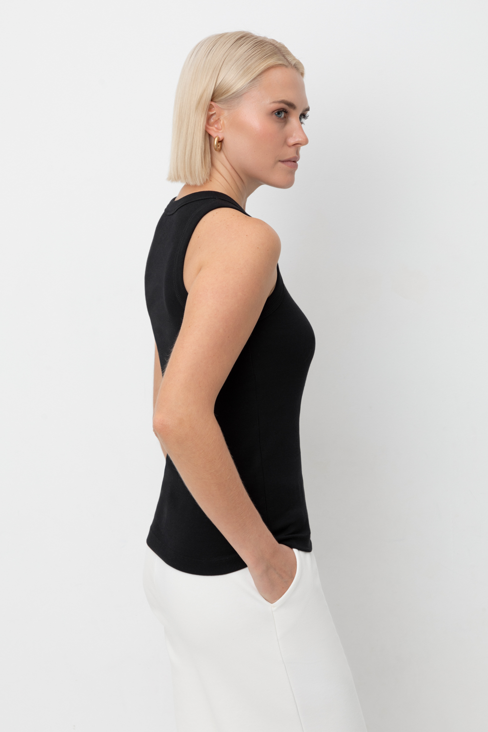 картинка Топ из эластичного трикотажа в рубчик от магазина Одежда+