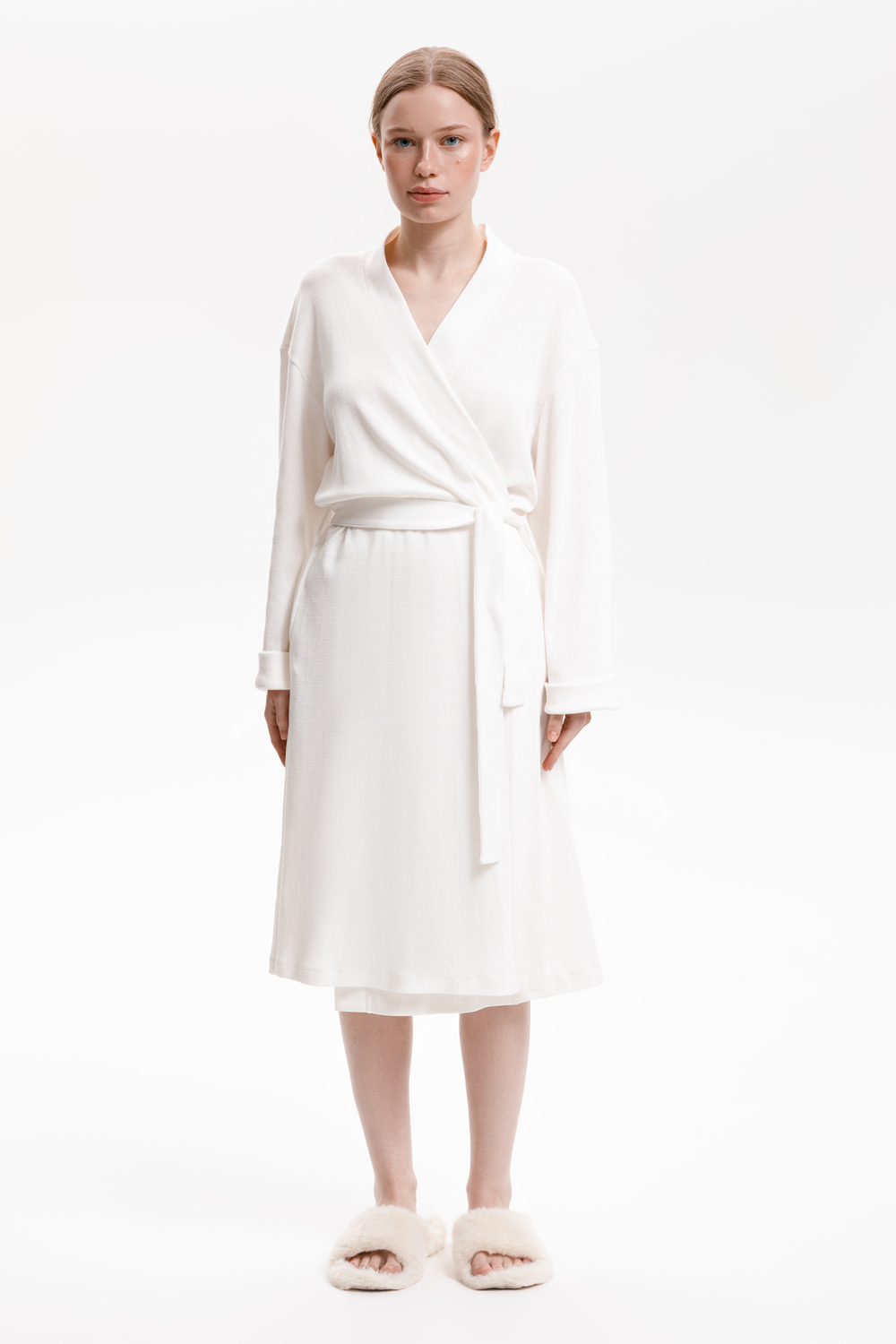 картинка Халат из мягкого объемного трикотажа от магазина Одежда+