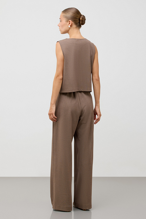 картинка Жилет от магазина Одежда+