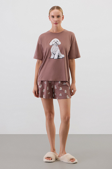 pizhama-kapuchino-zabavnye-pudeli-e-20195-korichnevyy
