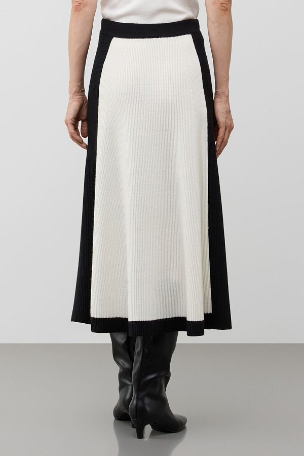 картинка Юбка от магазина Одежда+