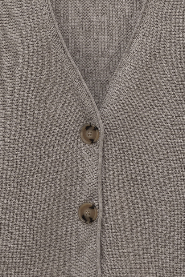 картинка Жилет от магазина Одежда+