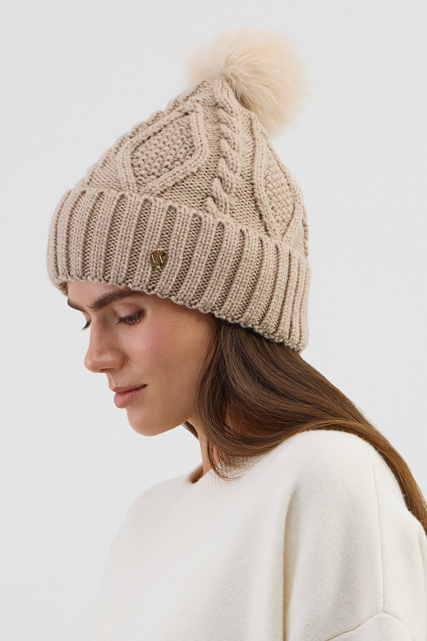 картинка Шапка вязаная от магазина Одежда+