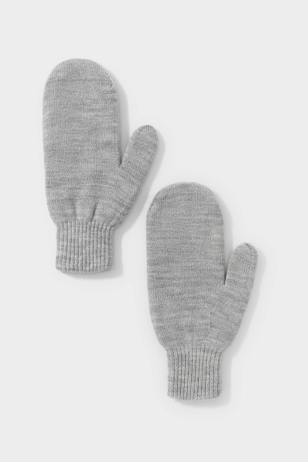 картинка Варежки вязаные от магазина Одежда+