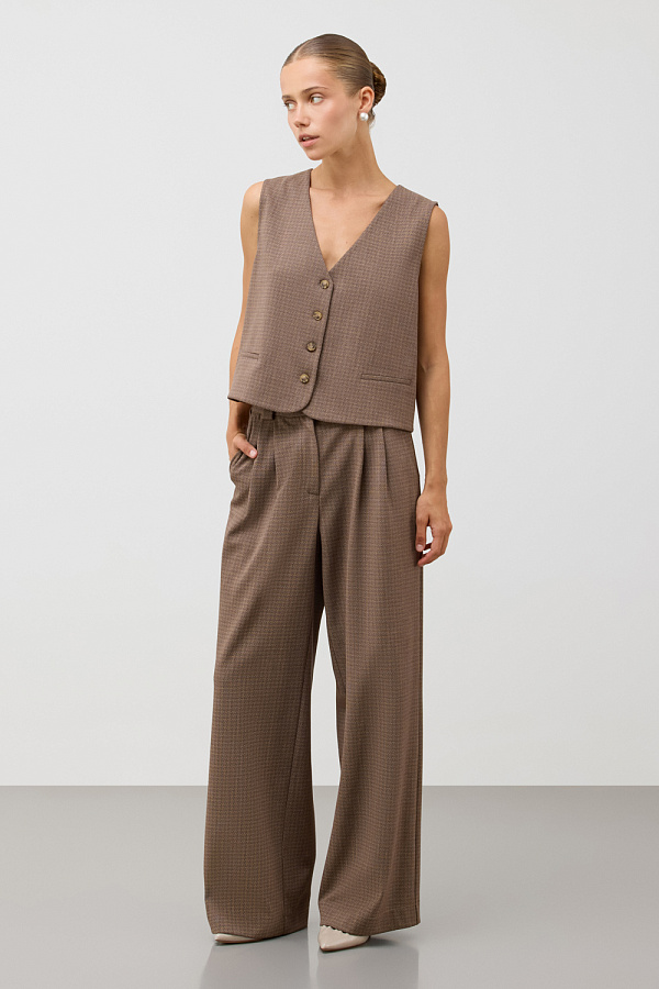 картинка Жилет от магазина Одежда+