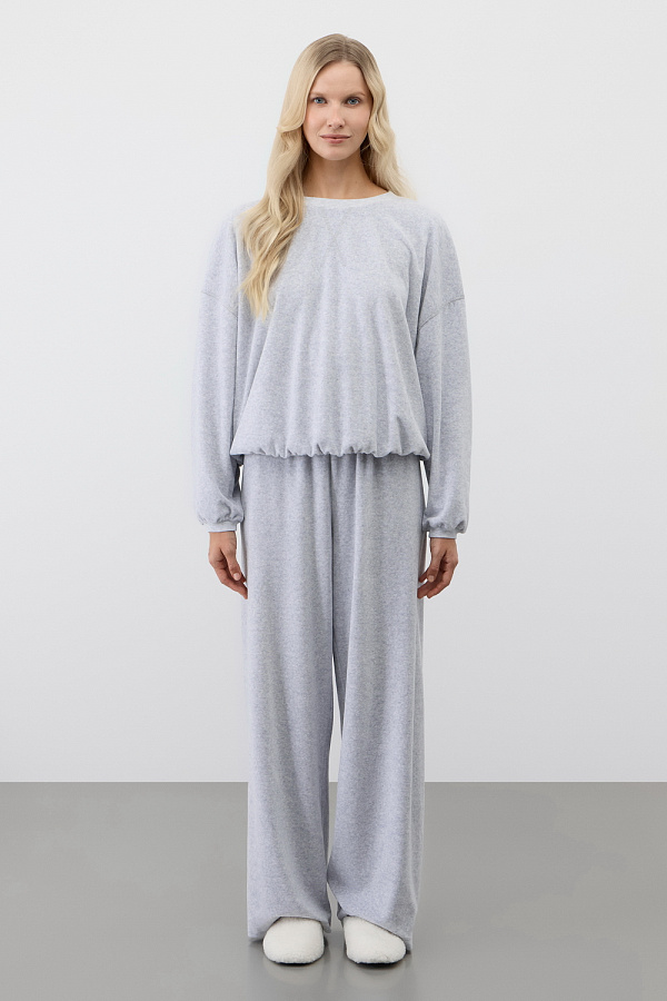 картинка Комплект джемпер и брюки из велюра от магазина Одежда+