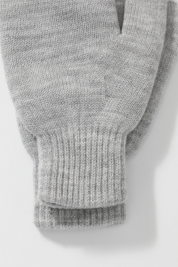 картинка Варежки вязаные от магазина Одежда+