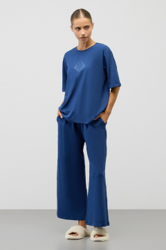 картинка Комплект футболка и брюки из гребенного хлопка от магазина Одежда+
