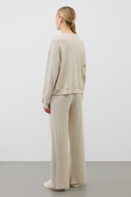 картинка Комлпект джемпер и брюки из объемного трикотажа от магазина Одежда+