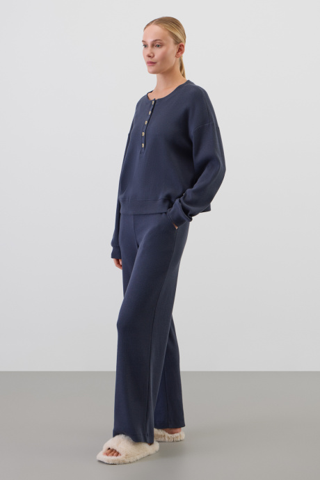 картинка Комлпект джемпер и брюки из объемного трикотажа от магазина Одежда+